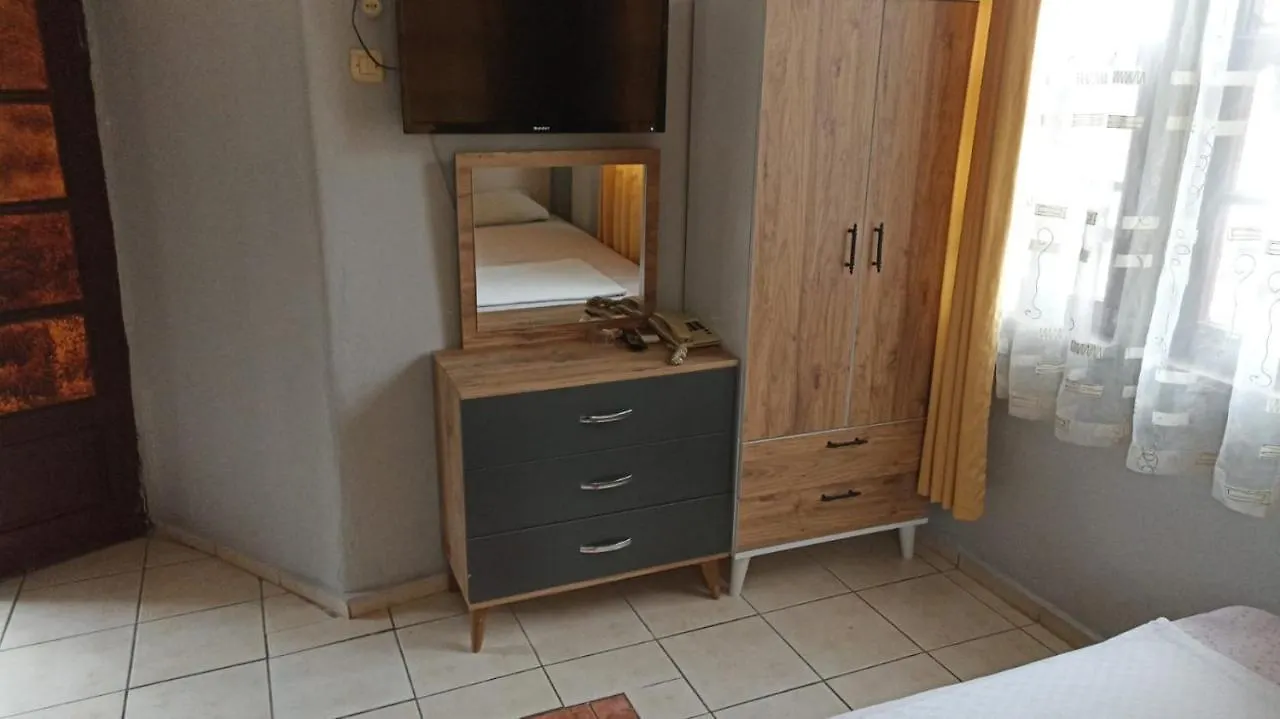 Altun Pansiyon Apartamento Antália